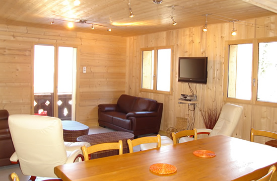 location d'appartement à 10mn de Morzine. CHalet Sherpa